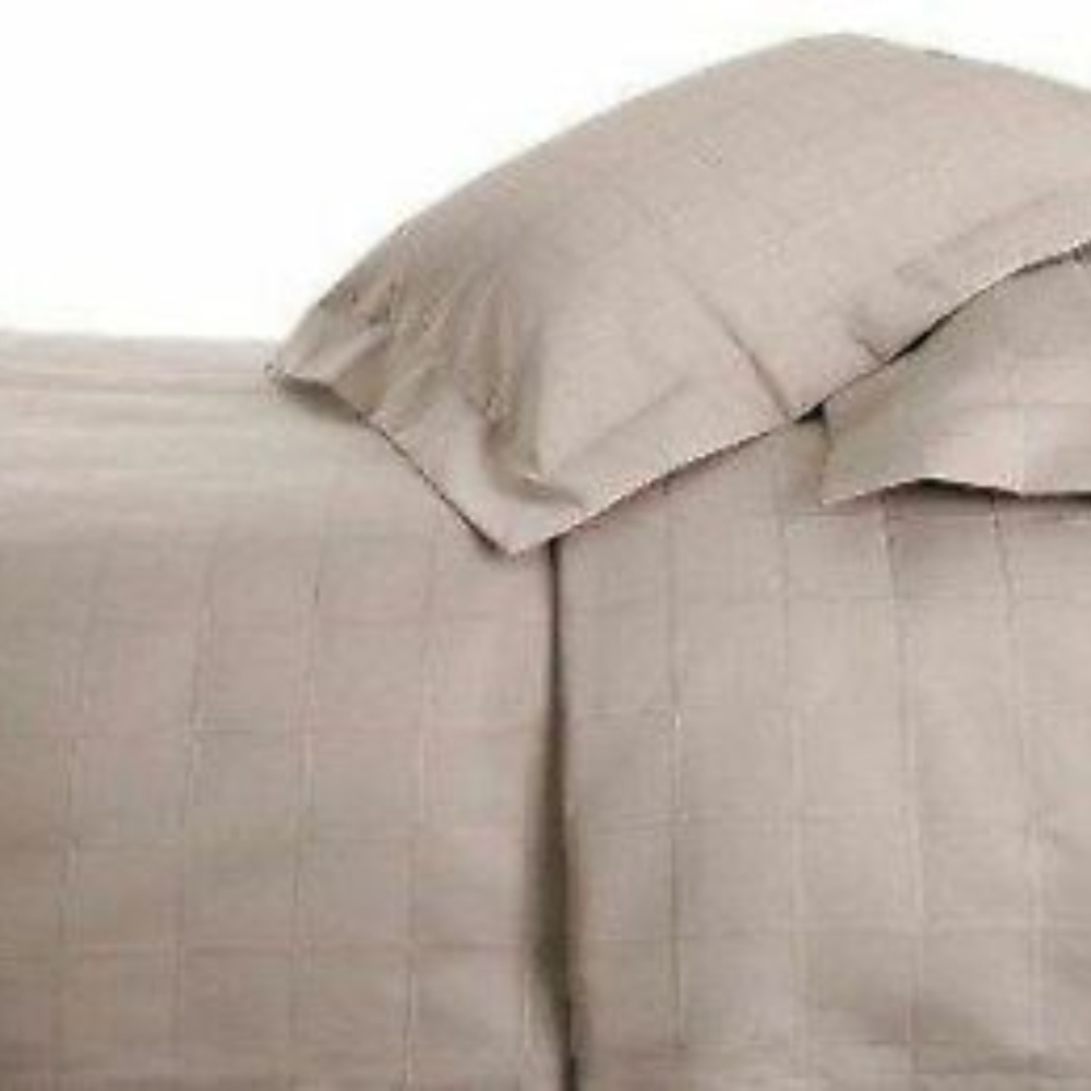 Set of 2 Kelly Hoppen Repeat Squares boudoir shams